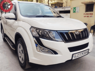 Mahindra XUV500 W6 098250 44878