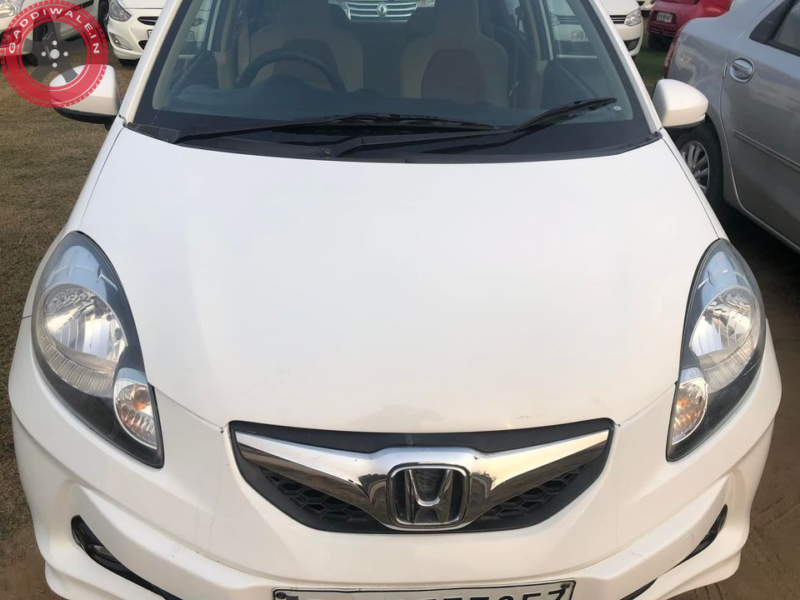Honda brio  CALL 9815511555