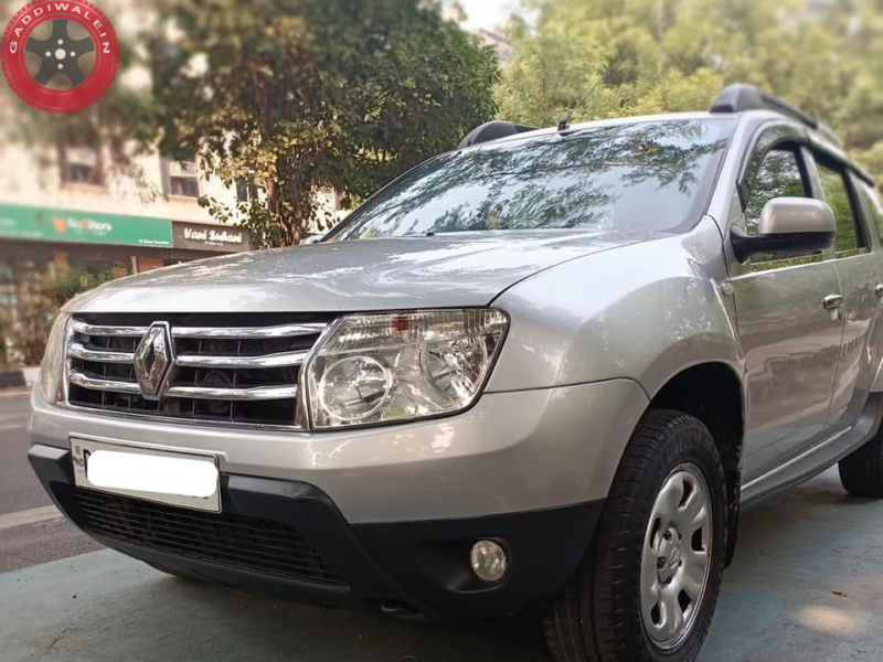 DUSTER  call 9811—-237—-635