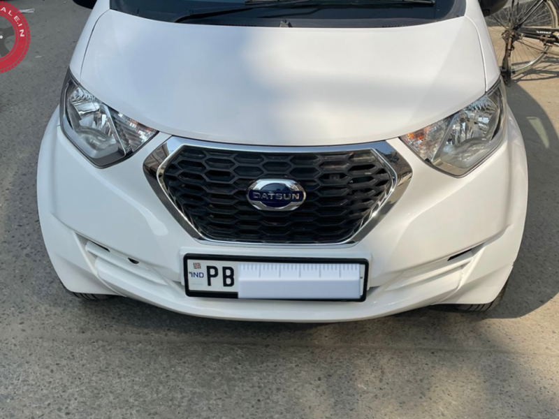 Nissan redi go CALL  98144 52398