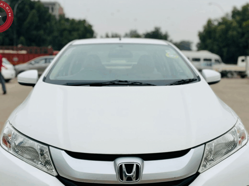 HONDA CITY call 9876666333