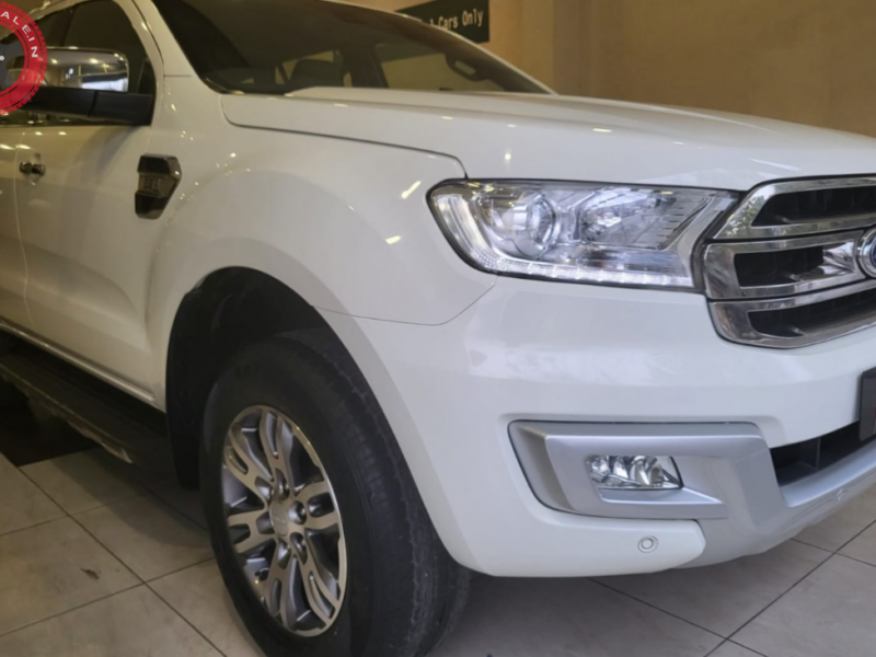 Endeavour 2.2 Titanium 4x2AT CALL 99143-03543