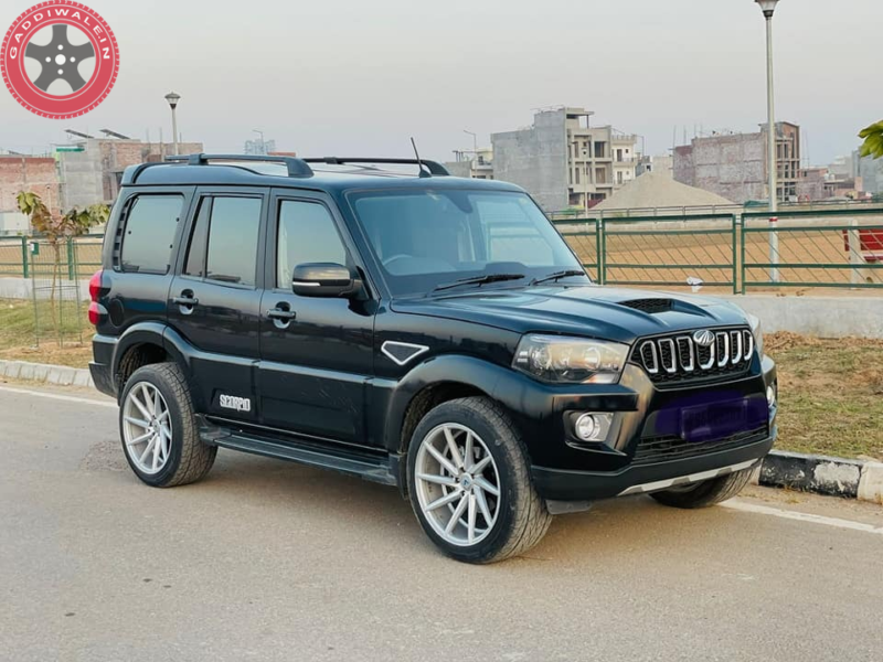 Scorpio S 11 call 9781612134