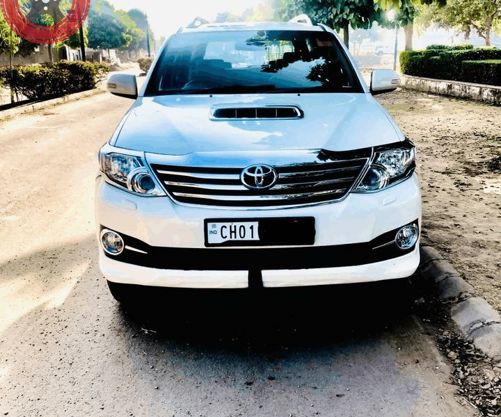 Toyota Fortuner Automatic 8176000009