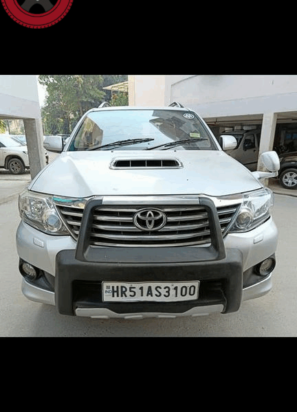 TOYOTA FORTUNER 9990530006