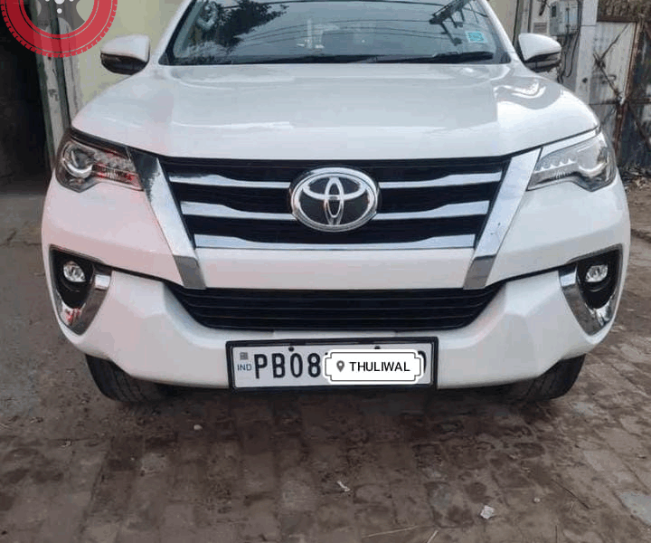TOYATA FORTUNER 4X4 AUTOMATIC call 7973198296