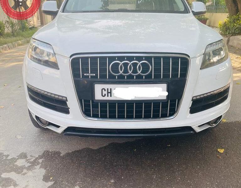 Audi Q7 2012 more details call 9781095263