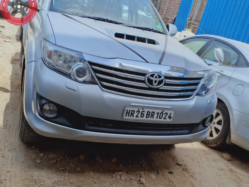 Fortuner..9667812463