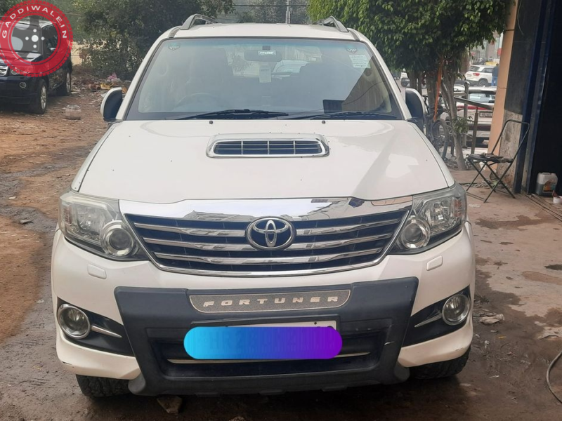 Fortuner 4×2 call 9810145940
