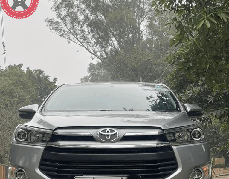 Toyota innova Crysta Vx call 9815935172