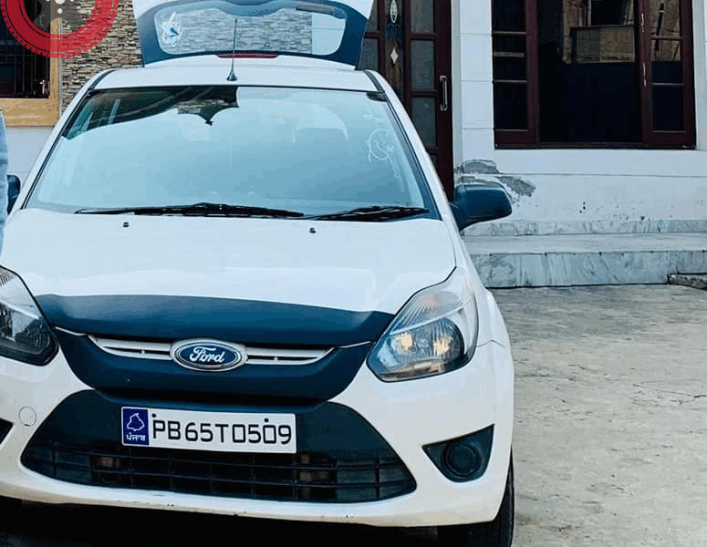 Ford Figo  9915623236