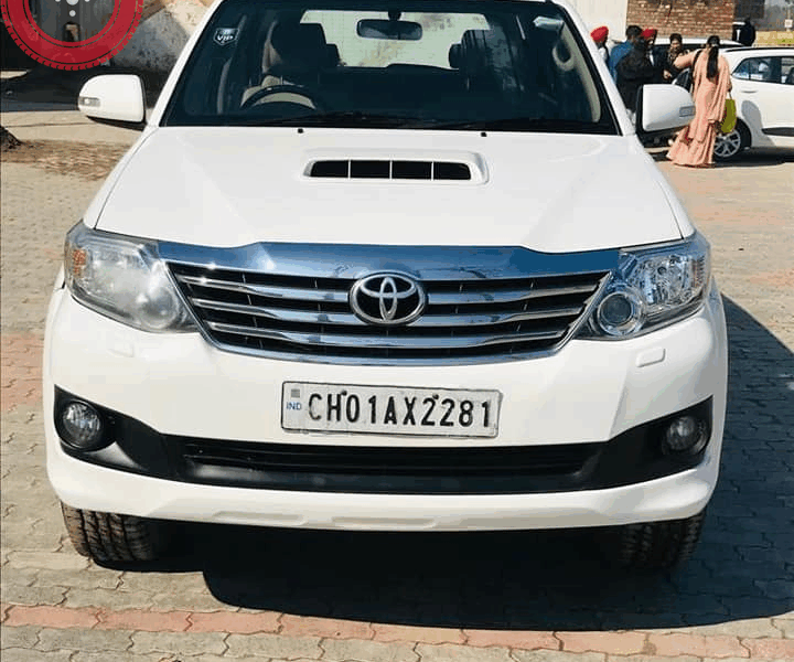 FORTUNER AUTOMATIC.. 4*2  7719617570