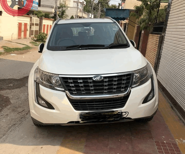 xuv 500 W11 FWD optional  9815615940