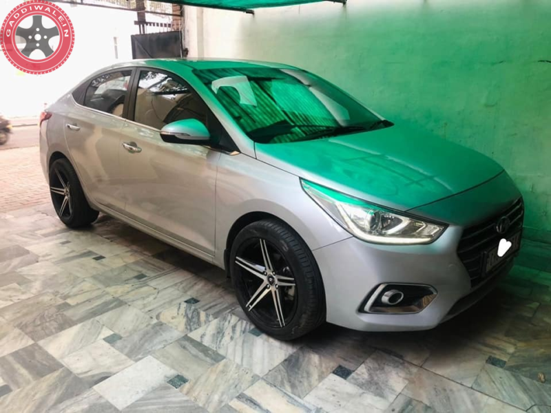 9855-98-9912  VERNA 2018 SX(O)