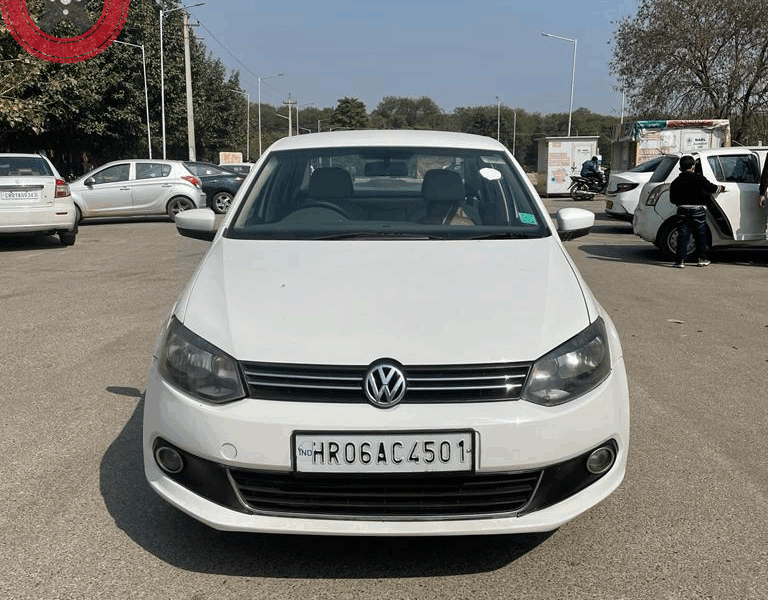 Volkswagen -vento (highline) 9877686968