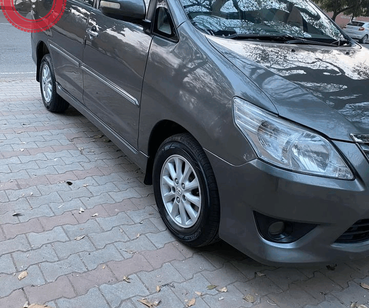 Innova 2012 top v  6239893574
