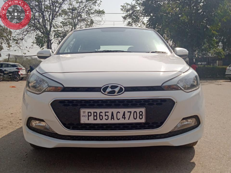 HYUNDAI I -20 SPORTS94636-55785
