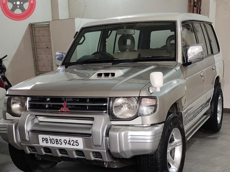 Pajero 4*4  8567062320