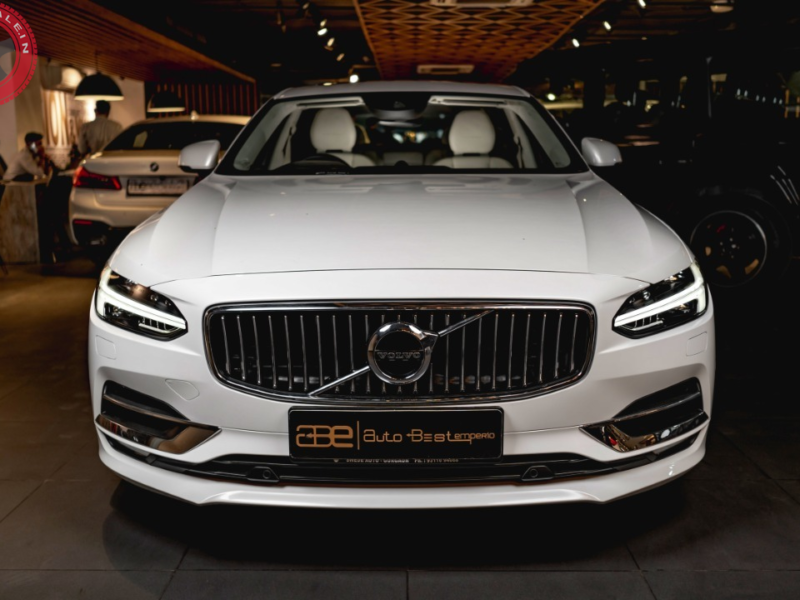 volvo xc 90 call 9643597435