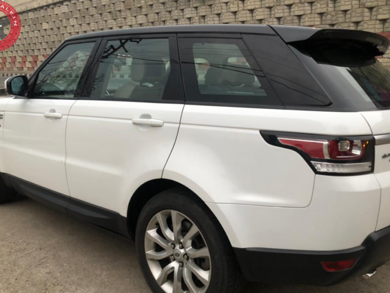 RANGE ROVER CALL 98100 06600