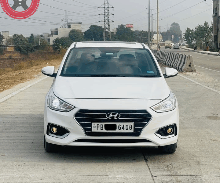 Verna SX (O)  98884-00143