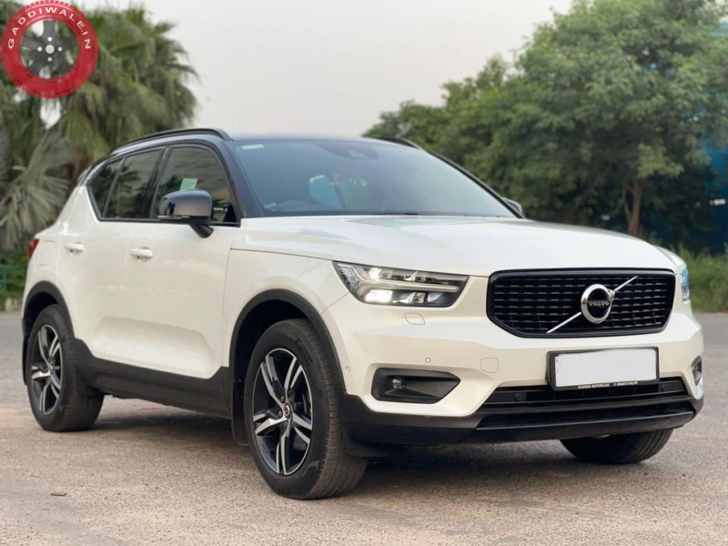 Volvo XC 40 R Design call 7982090984