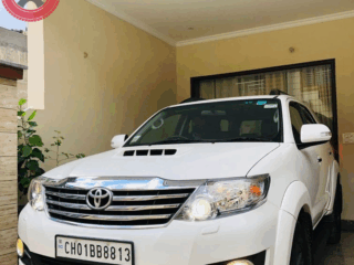 Toyota Fortuner 4*4 manual call 788-9038663