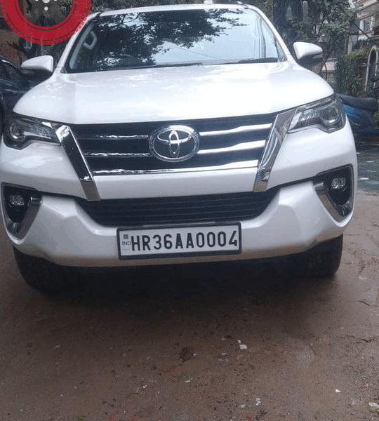 Fortuner 4/4 call 9811029927