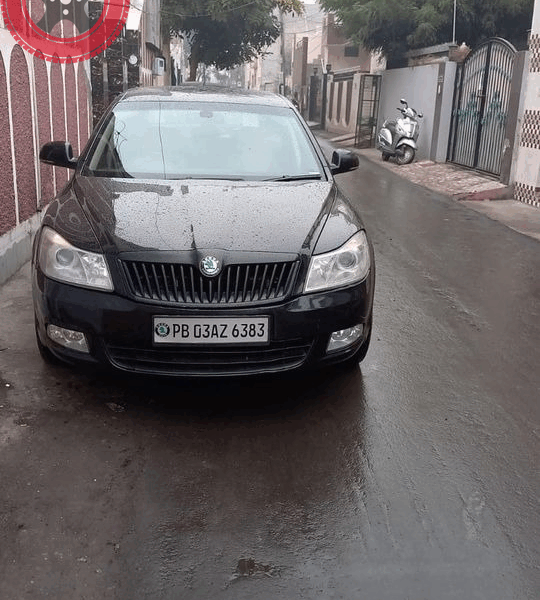 Skoda Laura  '2011