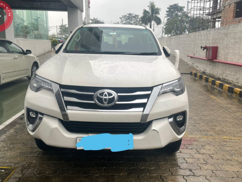 Fortuner 4×4 Automatic call 9501224700